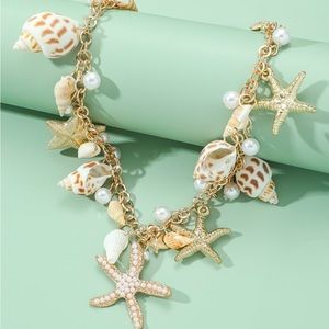 Star fish and Conch sea necklace